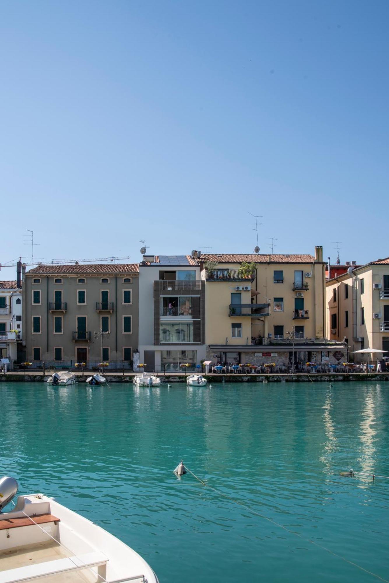 Palazzo Cordigero - Apartments Peschiera del Garda Exterior photo