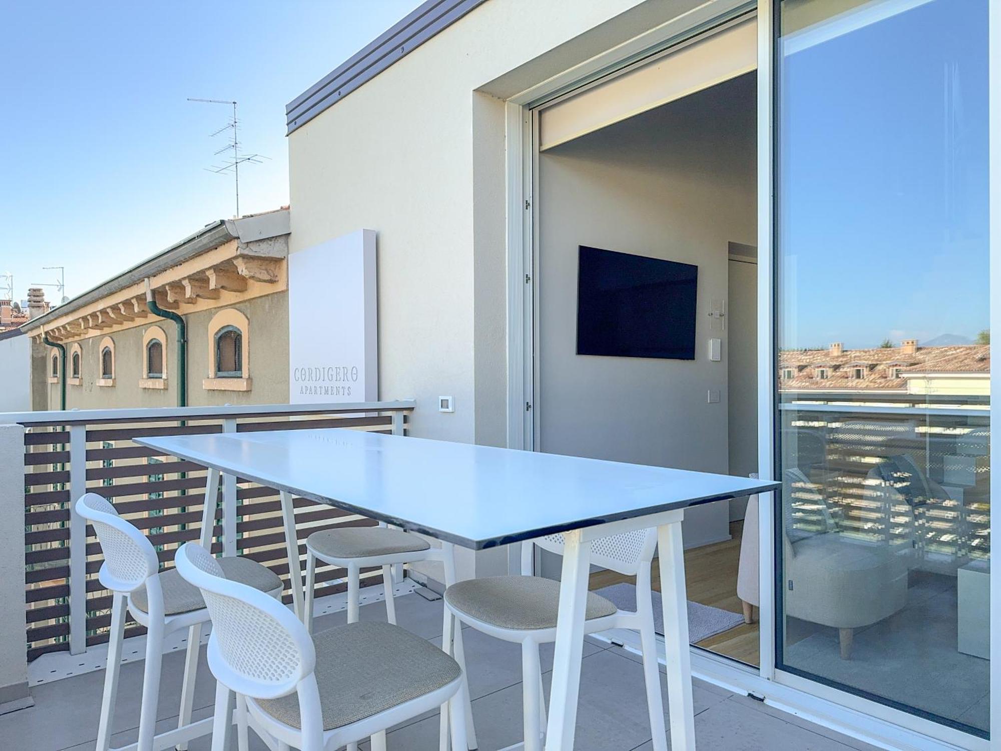 Palazzo Cordigero - Apartments Peschiera del Garda Exterior photo